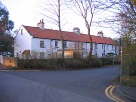 Coastguard Cottages - Barton Waterside.