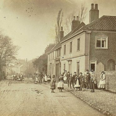 Looking back towards the High Street